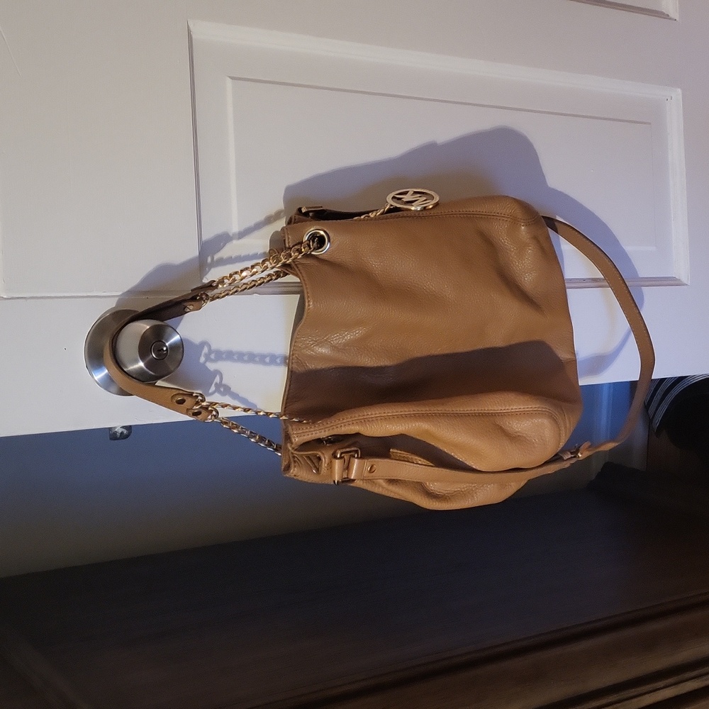 Michael Kors versatile bag